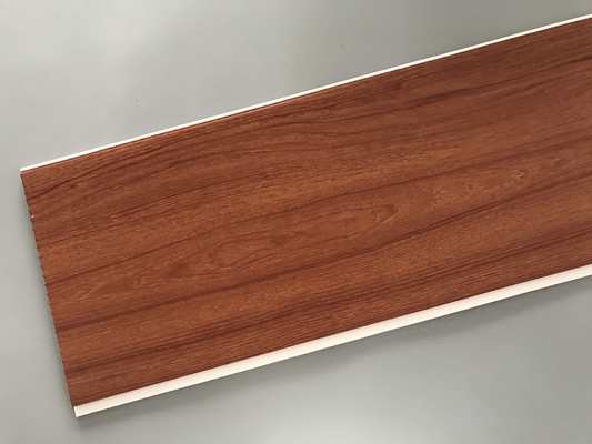 Eco φιλική επίπεδη μορφή 250 × 8mm × 5.95m επιτροπών PVC ξύλινη πλαστική φυλλόμορφη