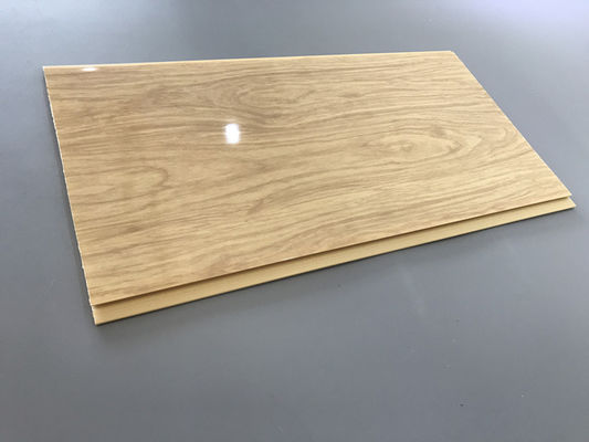 Πάνελ PVC ανθεκτικά στη διάβρωση πάχους 7,5mm για επένδυση οροφής / τοίχου κίτρινο πάνελ οροφής pvc