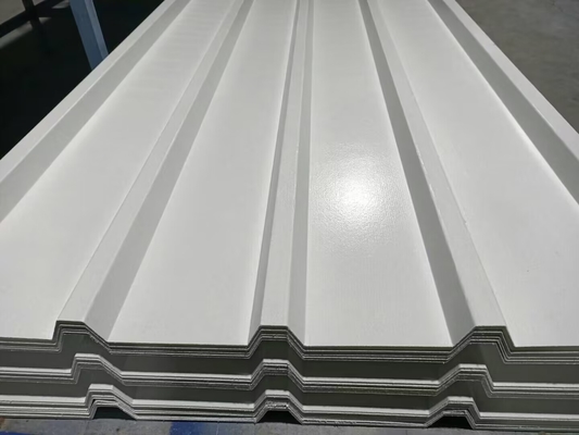 Υψηλής ποιότητας φύλλα στέγης UPVC Λευκό χρώμα T1070 φύλλο στέγης UPVC Φύλλα στέγης κύματος Φθηνό υλικό στέγης PVC